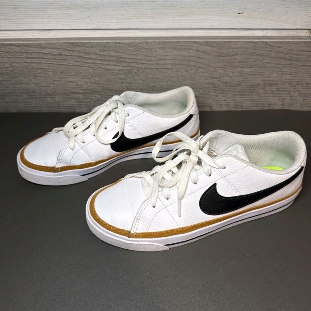 Nike Womens Court Legacy Next Nature  White Casual Shoes Sneakers Sz 8.5